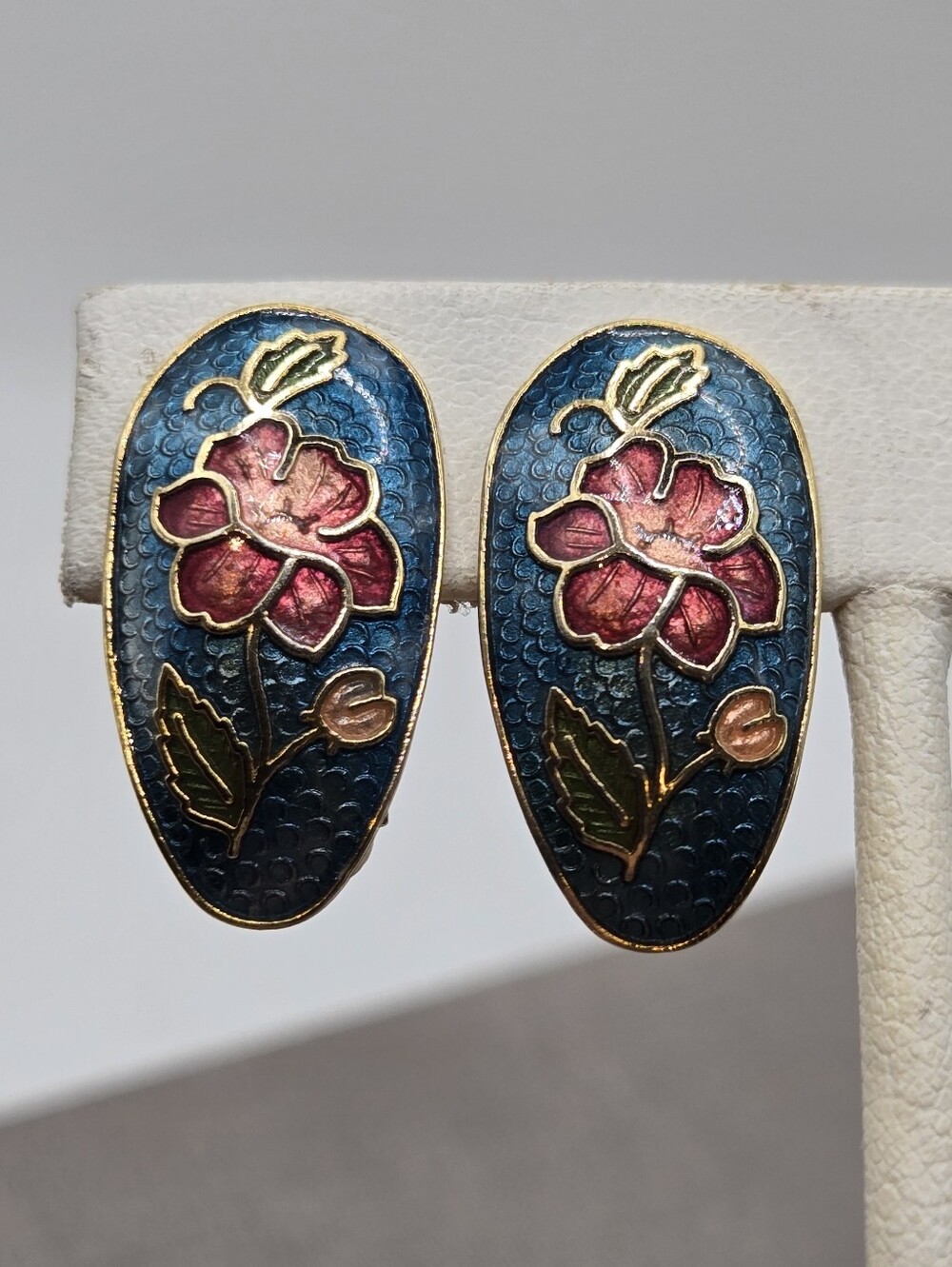 Cloisonne Enamel Flower Clip On Earrings 80s 90s Boho Fairy Vintage Oval Clips